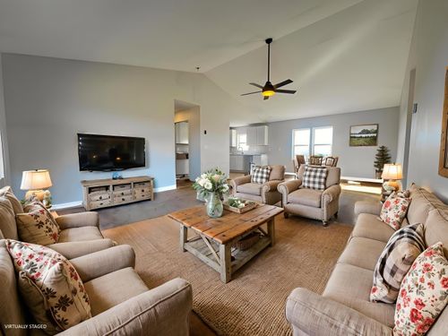 15561 Blain Rd, Mount Sterling, OH, 43143-9030 | Card Image