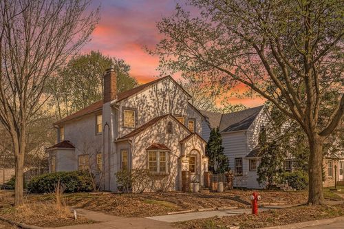 3654 Xerxes Ave N, Minneapolis, MN, 55412-1850 | Card Image