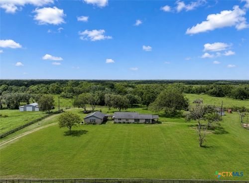 21126 Highway 111, Louise, TX, 77455-3838 | Card Image