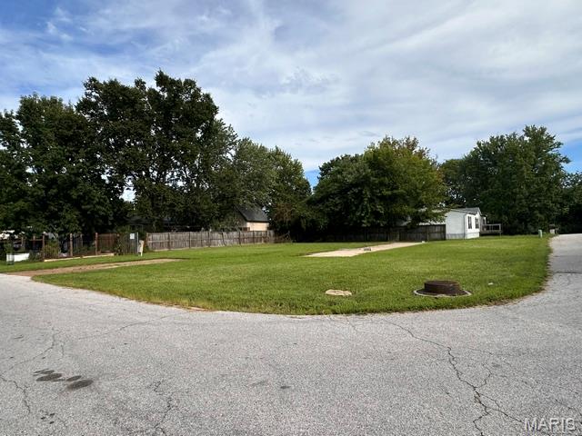 Land in Fenton 3