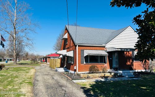 5213 Stephan Dr, Louisville, KY, 40258-1129 | Card Image