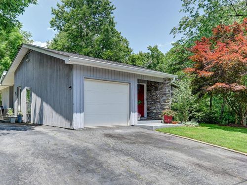 110 Aurora Dr, Asheville, NC, 28805-1704 | Card Image