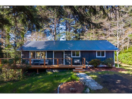 3934 Highway 101 N, Yachats, OR, 97498-9432 | Card Image