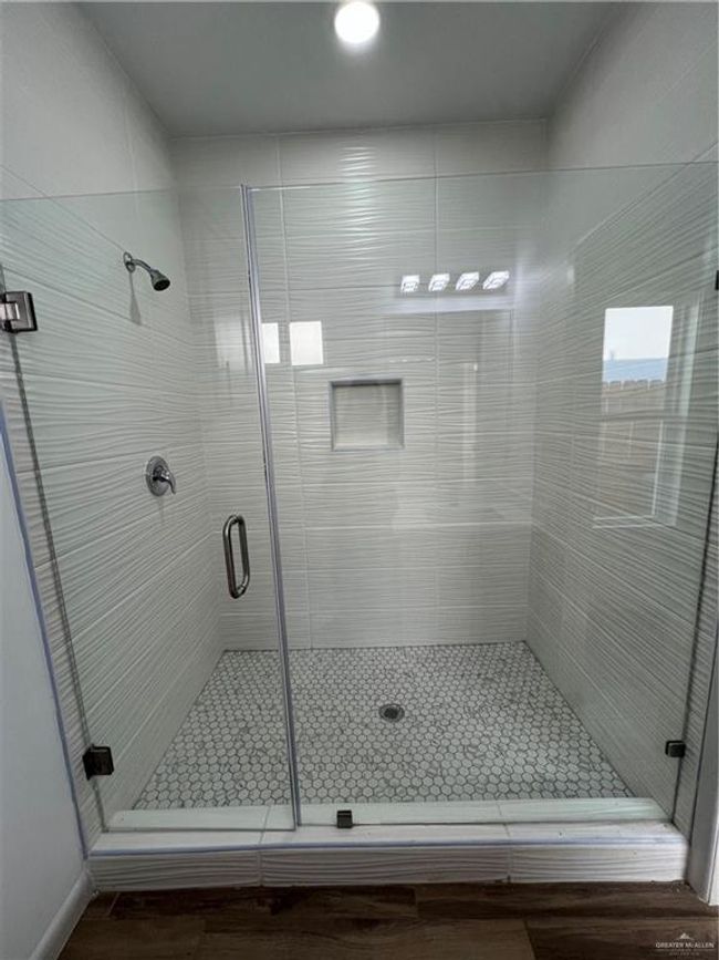 APT-1 - 1313 E Hibiscus Ave, Condo with 2 bedrooms, 2 bathrooms and 2 parking in McAllen TX | Image 11