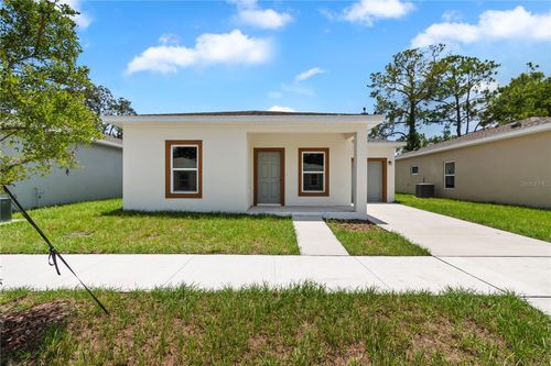 5017 Finders Ct, TAMPA, FL, 33617 | Card Image