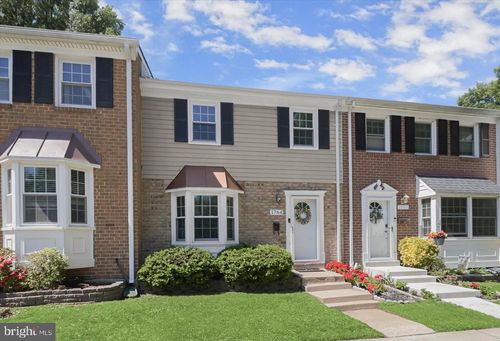 1764 Castleford Sq, CROFTON, MD, 21114-1927 | Card Image