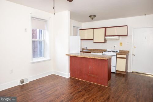 apt-2r-2309 E York St, PHILADELPHIA, PA, 19125-2142 | Card Image