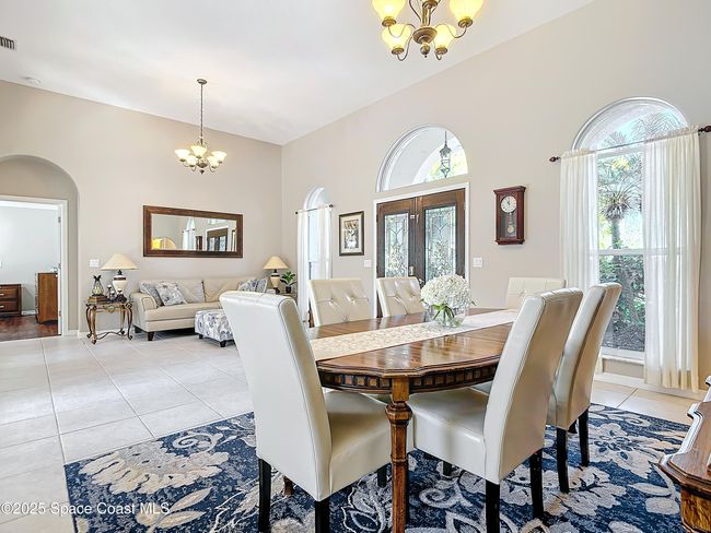 Great Room | Image 10