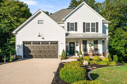 176 Ralls Apple Ln, Madison Heights, VA, 24572-2982 | Card Image