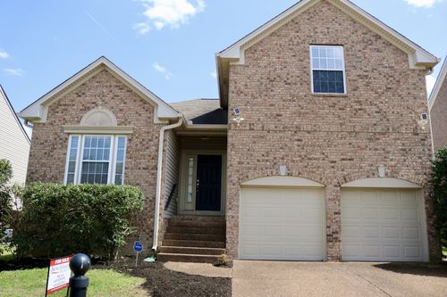 1264 W Running Brook Rd, Nashville, TN, 37209-5028 | Card Image