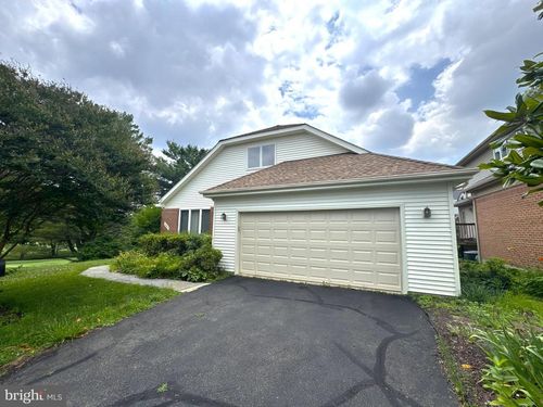4507 Highland Green Ct, ALEXANDRIA, VA, 22312-3132 | Card Image