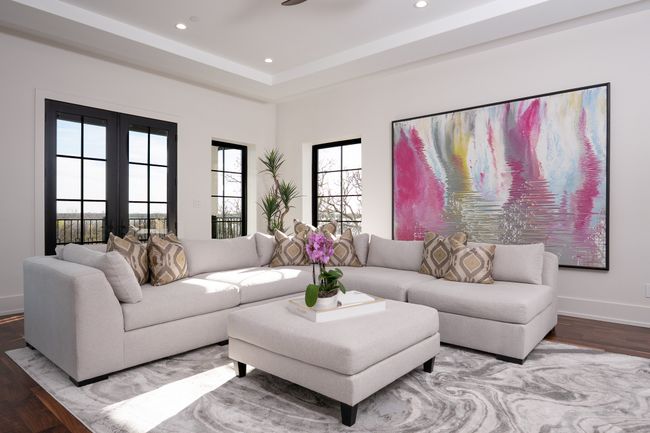 Second Living Area on the Second Floor | Image 26