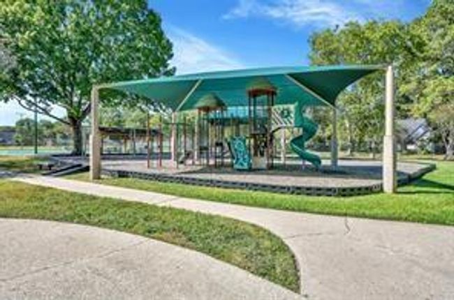 Shade=stay and play | Image 29