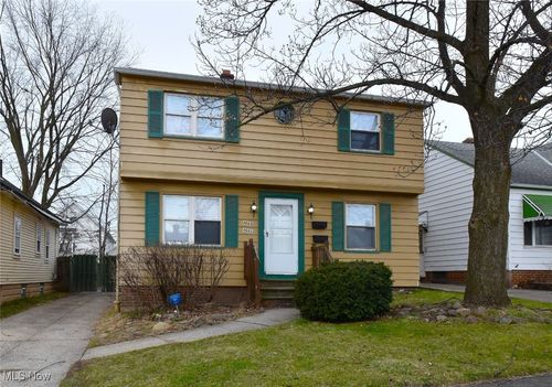 up-4666 E 86th St, Garfield Heights, OH, 44125-1330 | Card Image