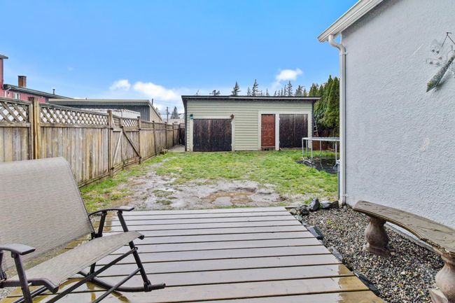 325 Hudson Bay Street, House other with 3 bedrooms, 1 bathrooms and 4 parking in Hope BC | Image 26