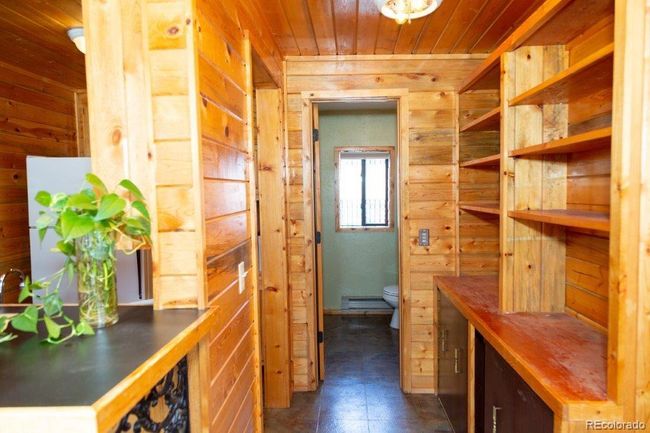 427 River Dr, House other with 3 bedrooms, 2 bathrooms and 2 parking in Creede CO | Image 10