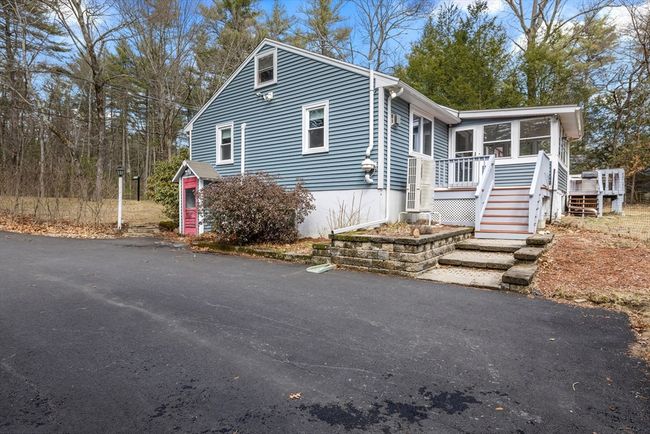 165 S Acton Rd, House other with 3 bedrooms, 1 bathrooms and 4 parking in Stow MA | Image 5