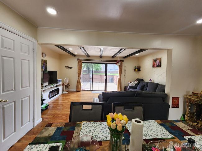 74 Probasco Rd, Townhouse with 3 bedrooms, 2 bathrooms and null parking in East Windsor NJ | Image 6