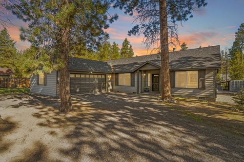 16050 Dick Rd, La Pine, OR, 97739-9761 | Card Image