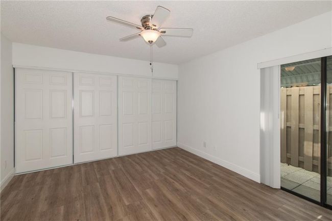 5 - 1172 Breezy Way, Condo with 2 bedrooms, 2 bathrooms and null parking in Sebastian FL | Image 17