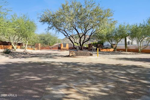 4-3304 E Stella Ln, Paradise Valley, AZ, 85253-3831 | Card Image