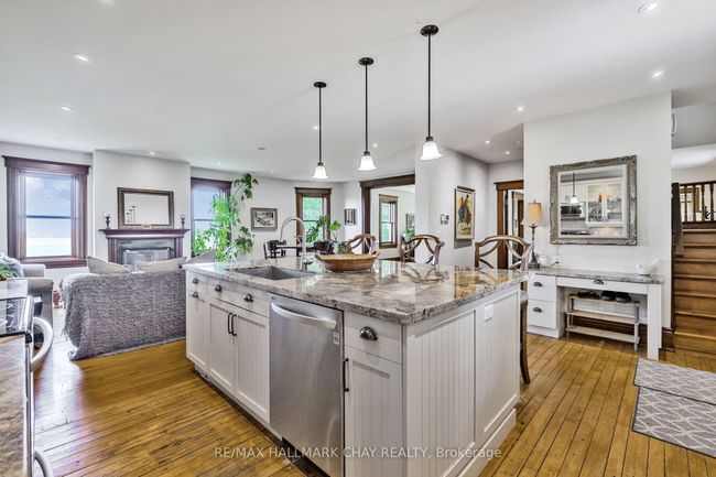 4735 20 Th Sideroad, House other with 4 bedrooms, 3 bathrooms and 4 parking in Thornton ON | Image 19