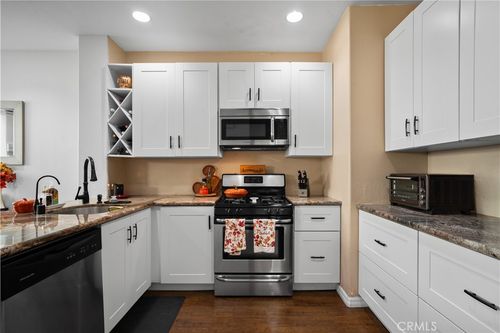 41880 Davenport Way, Murrieta, CA, 92562 | Card Image