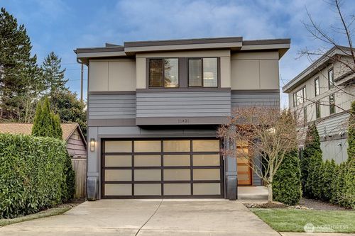 11421 Ne 88th St, Kirkland, WA, 98033-5741 | Card Image