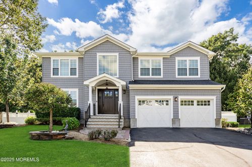 24 Sun Hollow Rd, Howell, NJ, 07731-1865 | Card Image