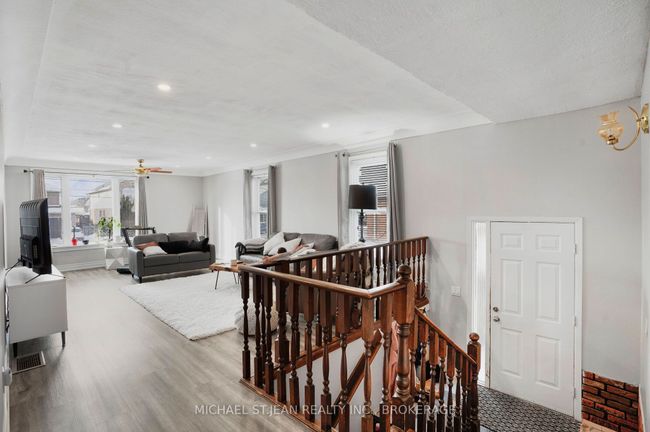 64 First Rd W, House other with 5 bedrooms, 2 bathrooms and 8 parking in Stoney Creek ON | Image 5