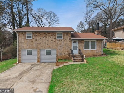 2542 Burton Cir, Morrow, GA, 30260-2706 | Card Image
