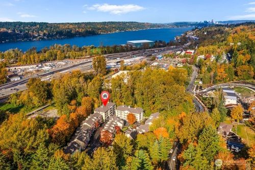 unit-e301-1800 Ne 40th St, Renton, WA, 98056-2082 | Card Image