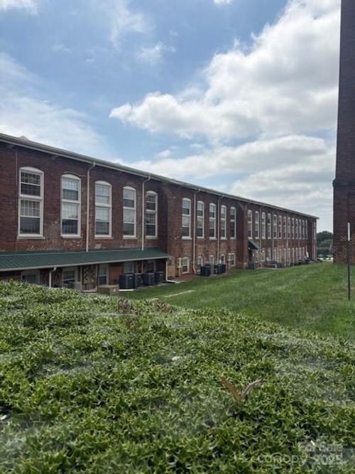 apt-81-1 Buffalo Ave Nw, Concord, NC, 28025-4495 | Card Image