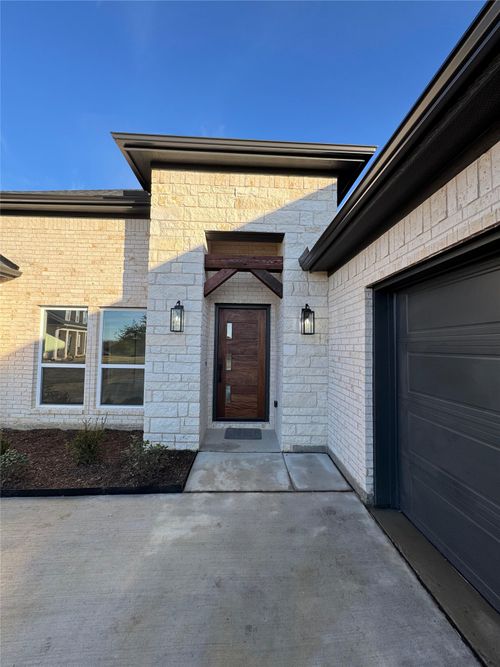 509 Roberts Run, Sherman, TX, 75092-8321 | Card Image