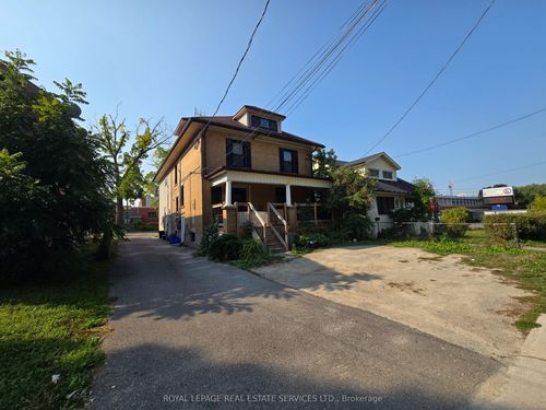 b-76 Guelph St, Georgetown, ON, L7G3Z5 | Card Image