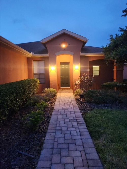152 Glendale Ct, KISSIMMEE, FL, 34759-3606 | Card Image