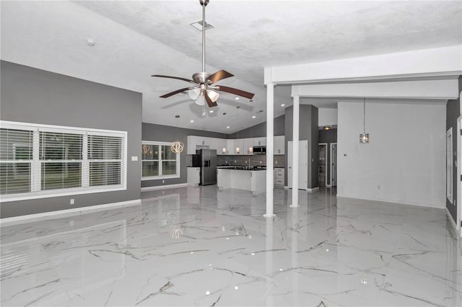 14550 Sw 61 St Ct, House other with 3 bedrooms, 2 bathrooms and null parking in OCALA FL | Image 14