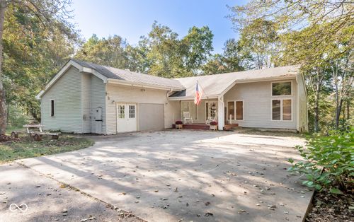 5392 S Bonsett Dr, Lexington, IN, 47138-8262 | Card Image