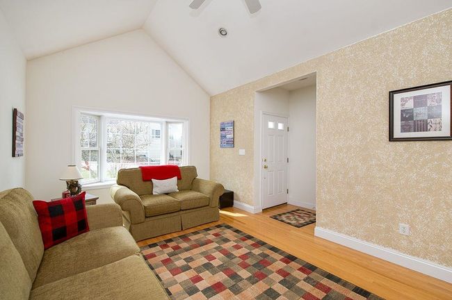 15 Lamplighter Village Rd, Condo with 2 bedrooms, 2 bathrooms and null parking in Windham NH | Image 7