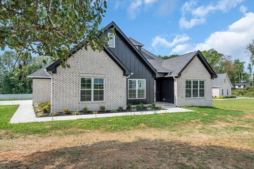 61 Hickory Grove Dr, Morrison, TN, 37357 | Card Image