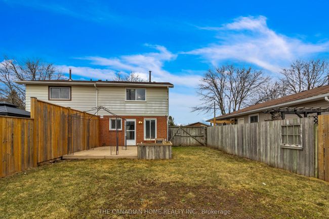 6596 Harmony Ave, House attached with 4 bedrooms, 2 bathrooms and 3 parking in Niagara Falls ON | Image 48