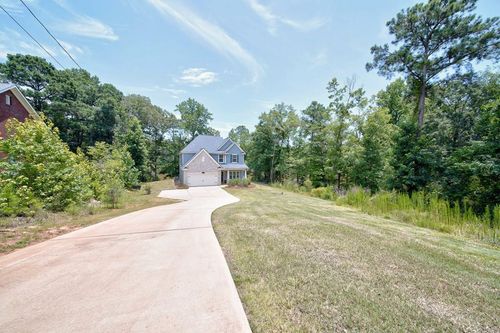 321 Lee Road 2046, Smiths Station, AL, 36877-2760 | Card Image