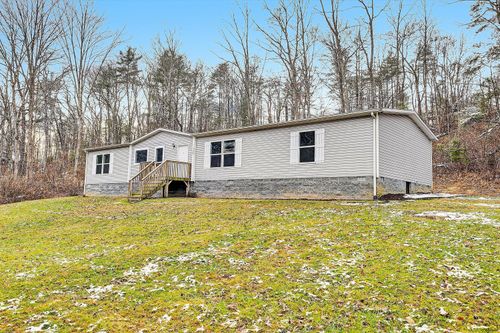 110 Holly Dr, Covington, VA, 24426-6055 | Card Image