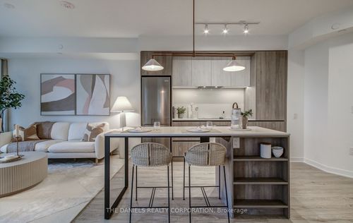 1206-2495 Eglinton Avenue W, Mississauga, ON, L5M2T2 | Card Image