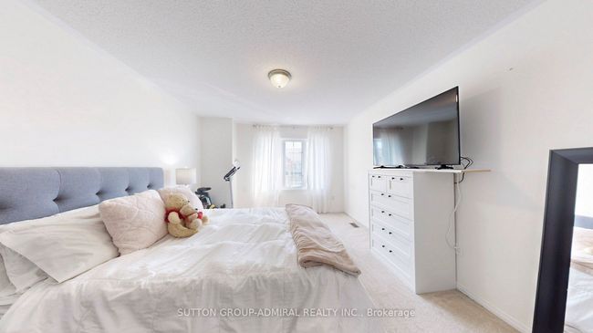 67 Zelda Rd, House attached with 4 bedrooms, 3 bathrooms and 3 parking in Brampton ON | Image 17