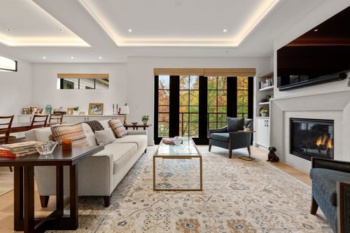 apt-208-148 Weston Rd, Wellesley, MA, 02482-5755 | Card Image