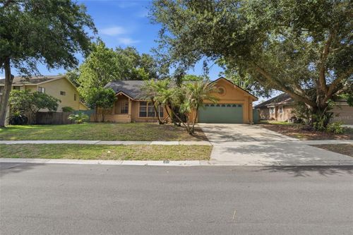 733 Swaying Palm Dr, Apopka, FL, 32712-2463 | Card Image