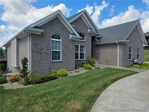 2840 Crescent Hill Drive Ne, Corydon, IN, 47112 | Card Image