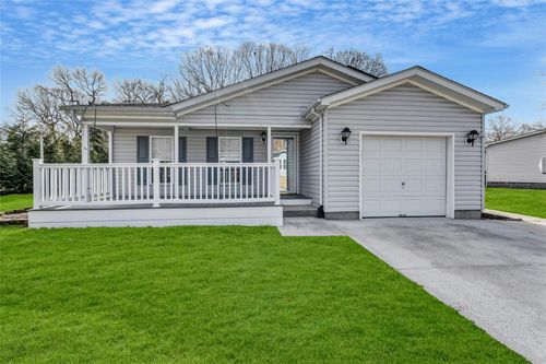 unit-88-1407 Middle Rd, Calverton, NY, 11933-1447 | Card Image