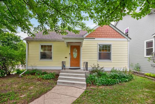 3901 Quail Ave N, Robbinsdale, MN, 55422-2016 | Card Image